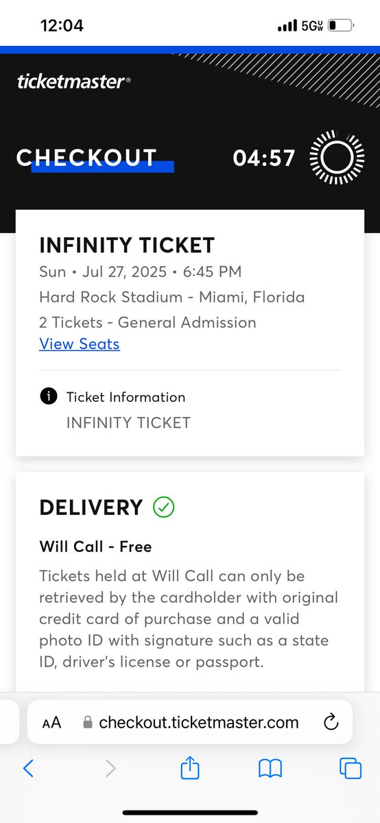 VIPJen's tweet image. And @Ticketmaster strikes again. I had @coldplay Infinity tickets IN MY CART; site froze and everytime I clicked complete purchase it did nothing… except minutes and seconds tick down. I’m HEARTBROKEN. Do better TM. 😭