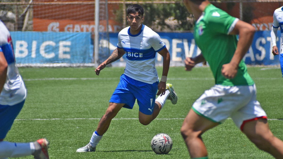 ¡Victoria y paso a semis para la Sub 18! 👊

Con los goles de Axel Cerda y de Jeffrey Sekgota, #LosCruzados vencieron 2-0 a Audax Italiano y avanzan a semis del Campeonato Fundación Collahuasi 🏆

¡Vamos la #CanteraCruzada! ⚪️🔵