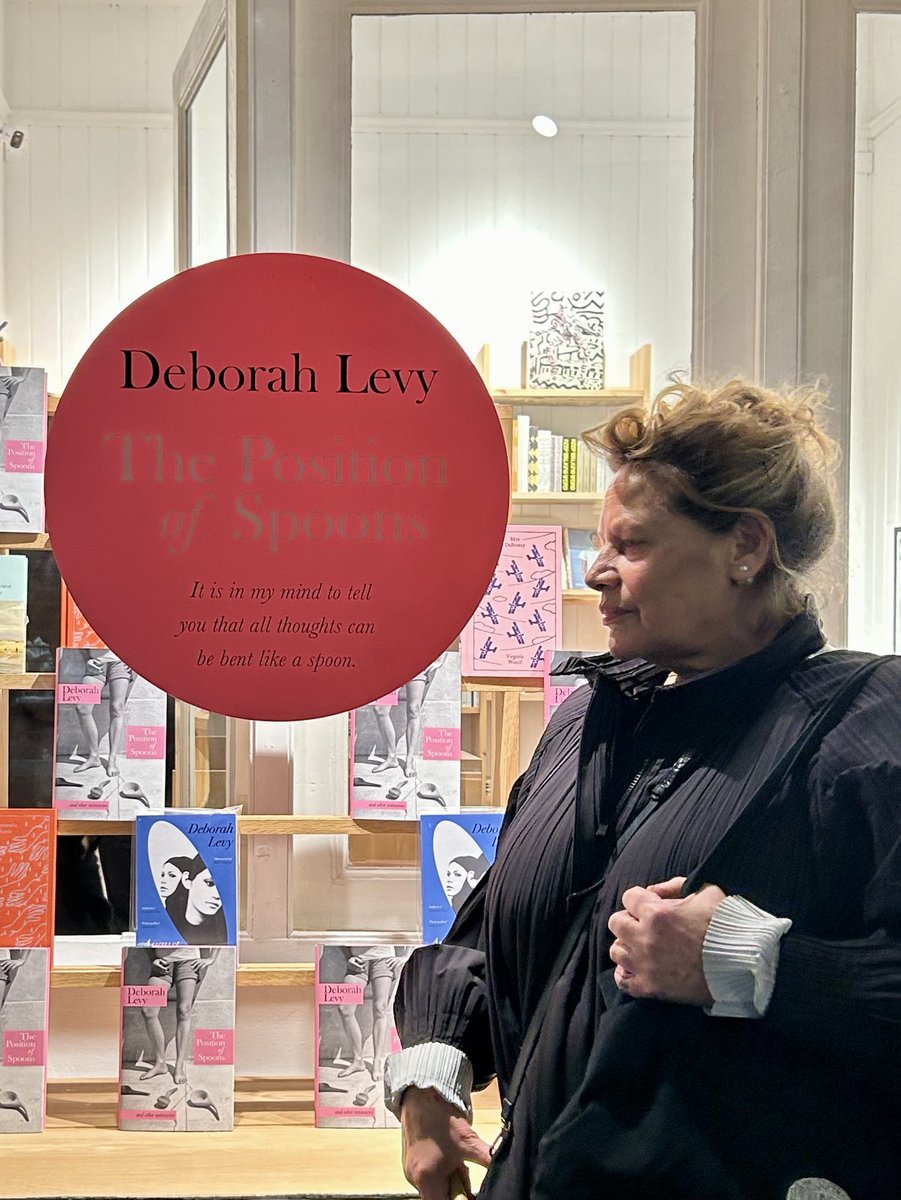 Simon Prosser (@hamishh1931) on Twitter photo āIt is in my mind to tell you that all thoughts can be bent like a spoonā ā DEBORAH LEVY
outside ā¦<a href="/tenderBOOKS/">Tenderbooks</a>ā© in Cecil Court, London ā with new book āThe Position of Spoonsā behind āIt is in my mind to tell you that all thoughts can be bent like a spoonā ā DEBORAH LEVY
outside ā¦<a href="/tenderBOOKS/">Tenderbooks</a>ā© in Cecil Court, London ā with new book āThe Position of Spoonsā behind