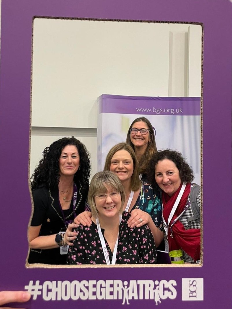 Lyndsey Dunn ( Also on Blue Sky) tweet media