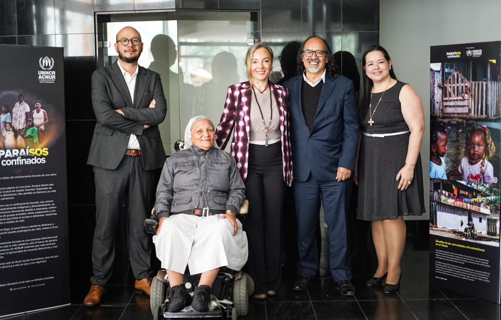 elisacarlaccini's tweet photo. 📢 #Medellín
@AcnurColombia @UdeA @EAFIT realizamos el foro "Desplazamiento forzado y el rol de @CConstitucional"

Un llamado a la acción desde las sentencias T-025 de 2004/T-123 de 2024 x la protección/búsqueda de soluciones de las personas que han sido forzadas a desplazarse🇨🇴 https://t.co/NW5Op5mk3i