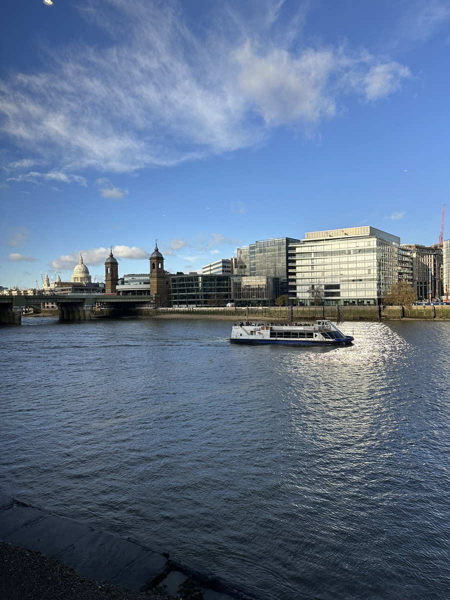 Victoria Cuthill MSc RN 💙 tweet media