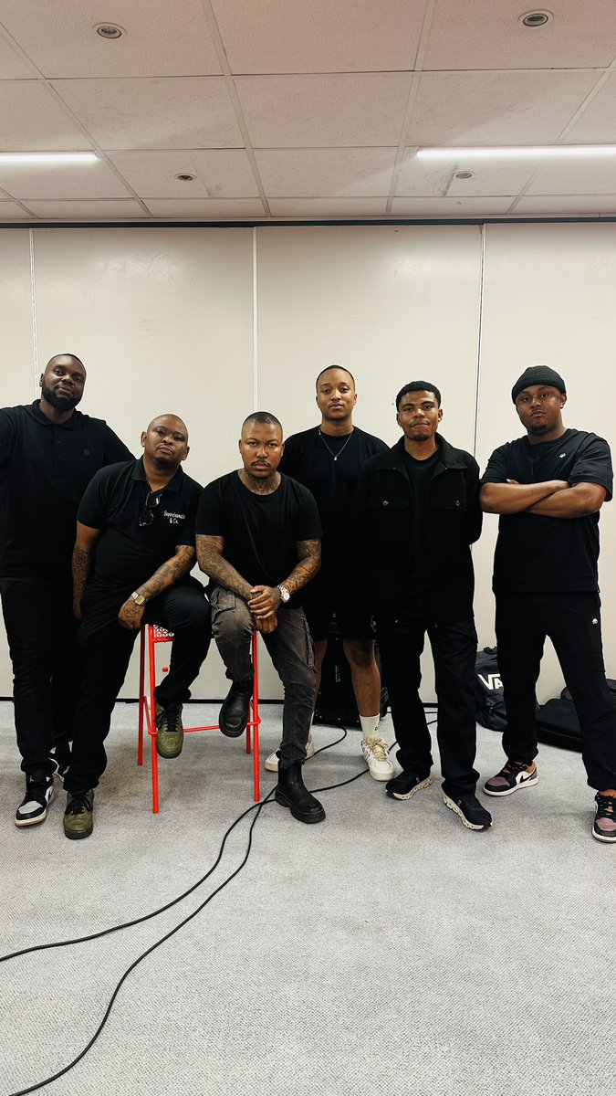 caseywaves's tweet image. To my production team. Thank you. 

@Mohale_Magogodi / @ceedurbanknight / @KudaJemba / @waterboywavy / Mm.Nobert 🙏🏾 #SuccessIsAScience cc @Momentum_za 🎥