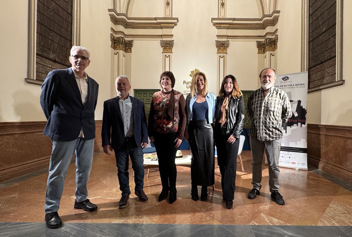 📚Nuestro Centro Cultural #FundaciónUnicaja de #Málaga acoge la segunda jornada del Festival de Novela Negra (<a href="/MalagaNegra/">🕵🕵‍♀️ Málaga Negra 📚</a>) con otro episodio de los 'Diálogos Noir'.
✍️Los protagonistas son el escritor superventas <a href="/tonih_hill/">Toni Hill</a>, quien conversa con el periodista Miguel Nieto.
