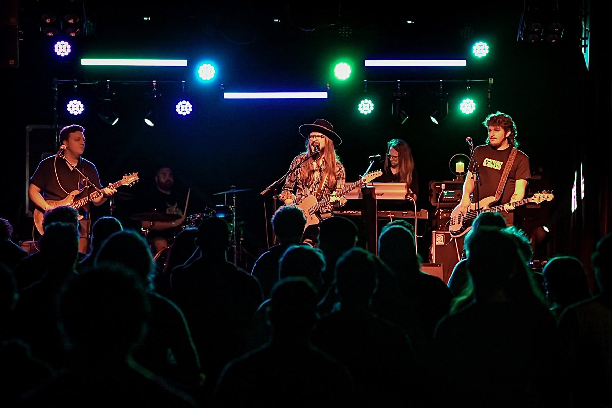 Where do you want to see us play in 2025?

📸 Joe Hirschmugl