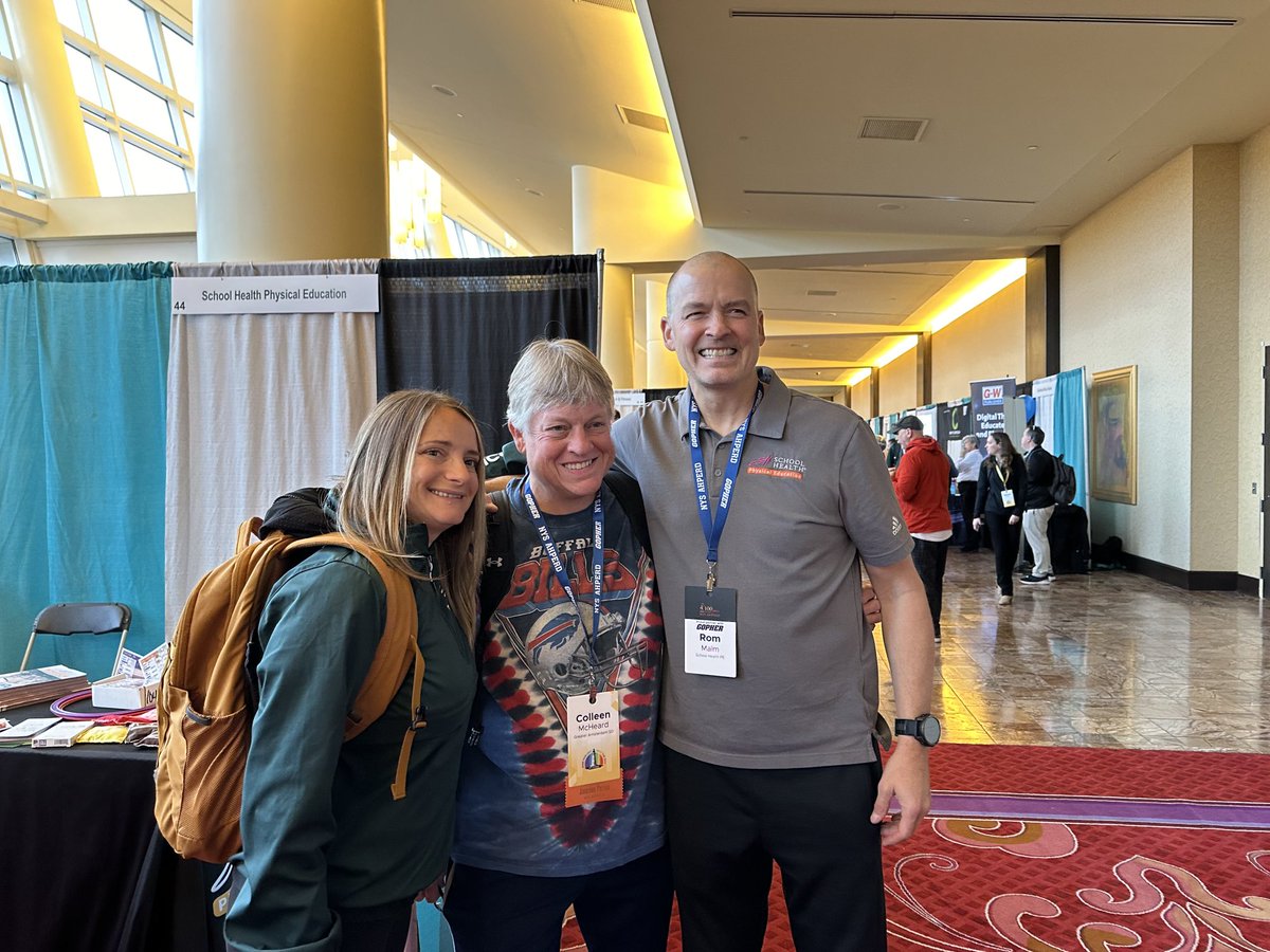 rtmshphysed's tweet image. @NYSAHPERD Conf was packed with great exhibitors, presenters, and #physed teachers. Thx for the opportunity to be a part of something awesome!