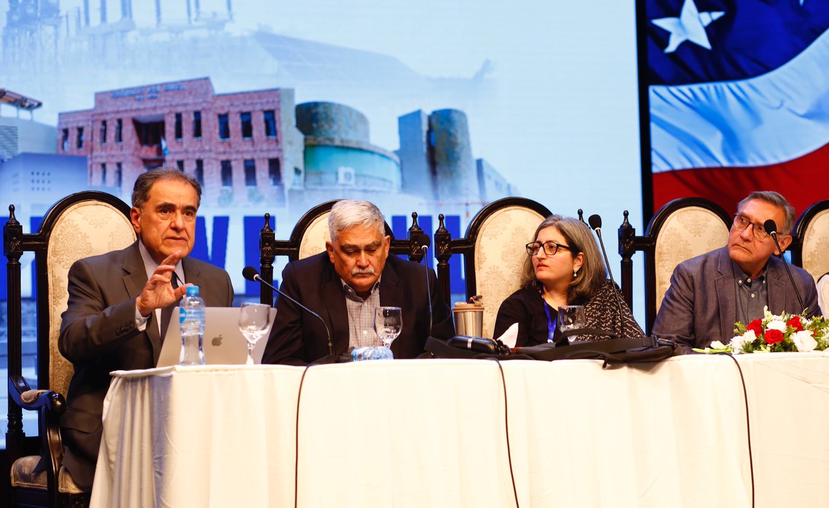 At <a href="/USAID/">USAID</a>🇵🇰event Together We Build, <a href="/mariam_skhan/">Mariam S. Khan</a>  as panelist talks about maximizing existing resources: 
Retrofitting community spaces e.g. 🕌against climatic threats to serve as communal shelters.
Collab b/w academia &amp; policy to develop science base for planning infrastructure
