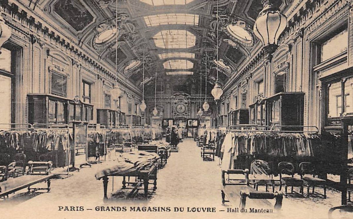 La <a href="/Fond_Cartier/">Fondation Cartier pour l'Art Contemporain</a> prendra place fin 2025 dans un magnifique bâtiment construit 170 ans plus tôt, en 1855, par les frères Pereire et qui accueillit l'Hôtel du Louvre et les Galeries du Louvre, qui deviendront les Grands Magasins du Louvre en investissant l'ensemble de l'immeuble