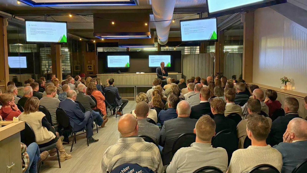 Mogen spreken op avond van Vallei Agri Accountants over de toekomst van de kalverhouderij. Heel goed dat sector zelf het initiatief neemt met toekomstplan Veal Forward. Zaak dat overheid dit faciliteert, oa door zorgen voor gelijk speelveld, #Barneveld