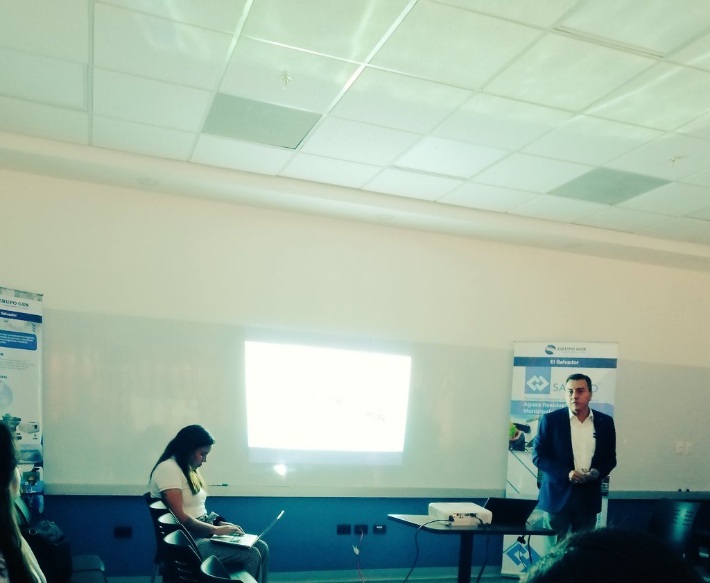 Productiva jornada este Viernes en Milenium, sin duda existen las alternativas, la tecnología, para producir de manera sostenible, solo se necesita voluntad.  El tema de las aguas residuales es muy, muy importante, escuchar a los expertos sobre el tema es primordial