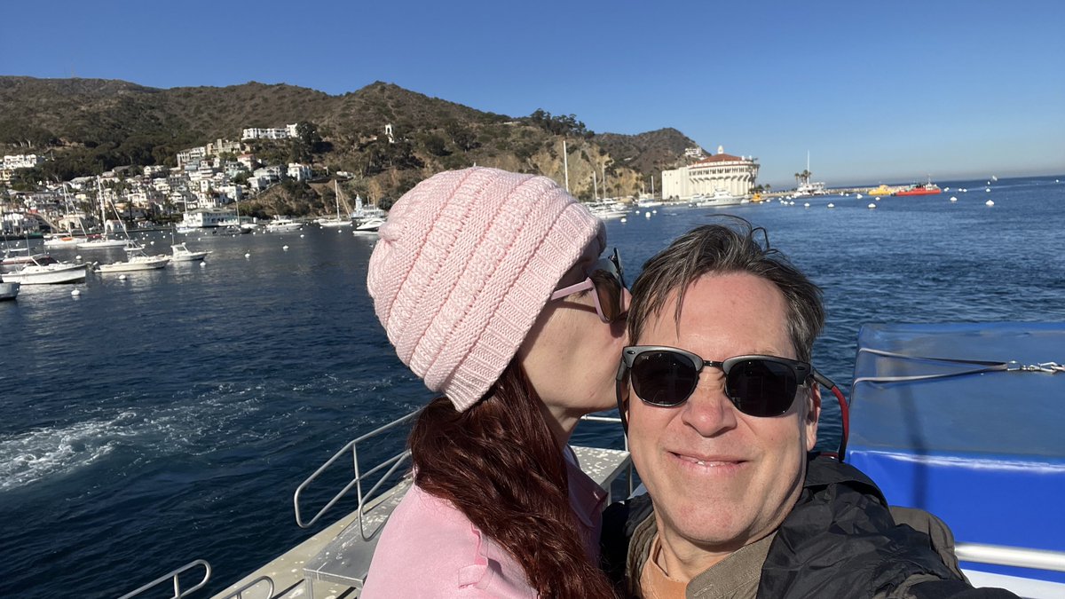 MegganAnderson's tweet photo. Wow! Topher and I just got back from 4 glorious days in #TwoHarbors, #CatalinaIsland, California. Two Harbors is on the isthmus of the island, where one can see both sides of the Pacific Ocean. Two Harbors is literally classified as a, "Village," having only 150 full-time human residents. We did see the biggest fish of my life; the endangered Giant Black Sea Bass. He was the size of a dolphin (which we saw too). We were lucky to see him twice. We also saw the illusive Island Fox a few times, they are an endemic species, only found on the channel islands. We also saw one bison, multiple sunrises and sunsets and I played frisbee golf for the first time. We hiked many miles (one day we hiked 14 miles, 91 floors!) and we found and hid some geocaches along the way. We found ourselves talking to a mule deer and saw a few Garibaldi fish (California's state ocean fish).

We stayed at the Banning House, which was lovely. We enjoyed the vegan options at breakfast and our balcony was great!

I always have a good time at Catalina. We have made this an post HHN tradition that we go to Catalina. Gives us something to look forward to during the run and it did not disappoint. Topher and I got to spend some quality time together and I am so thankful for that.

Until the next time Catalina!🌄🌴🛥️🦊💖✨

#vacation