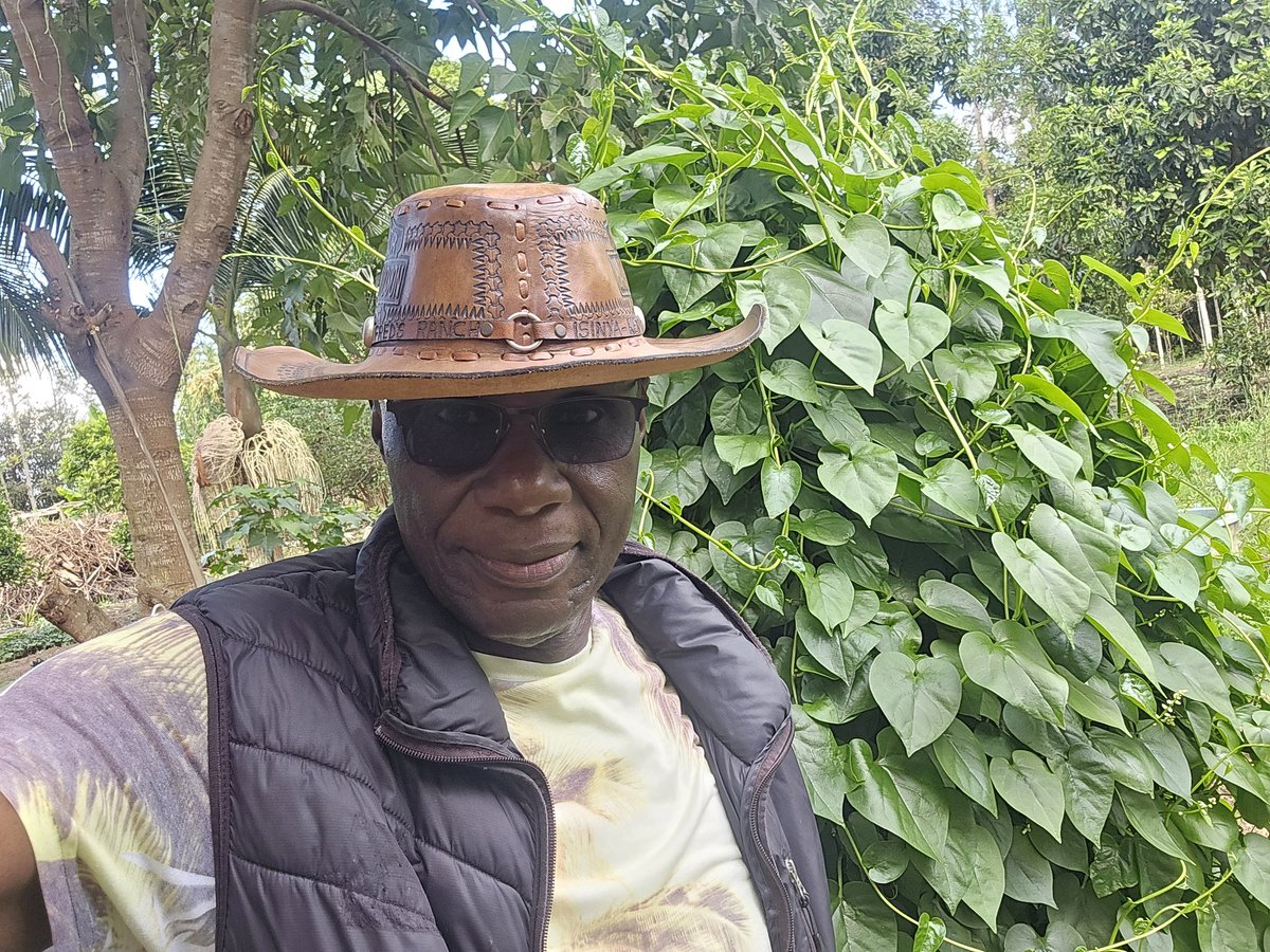 Behind every man, there's FOOD!!!
Name this type of vegetable in your language.