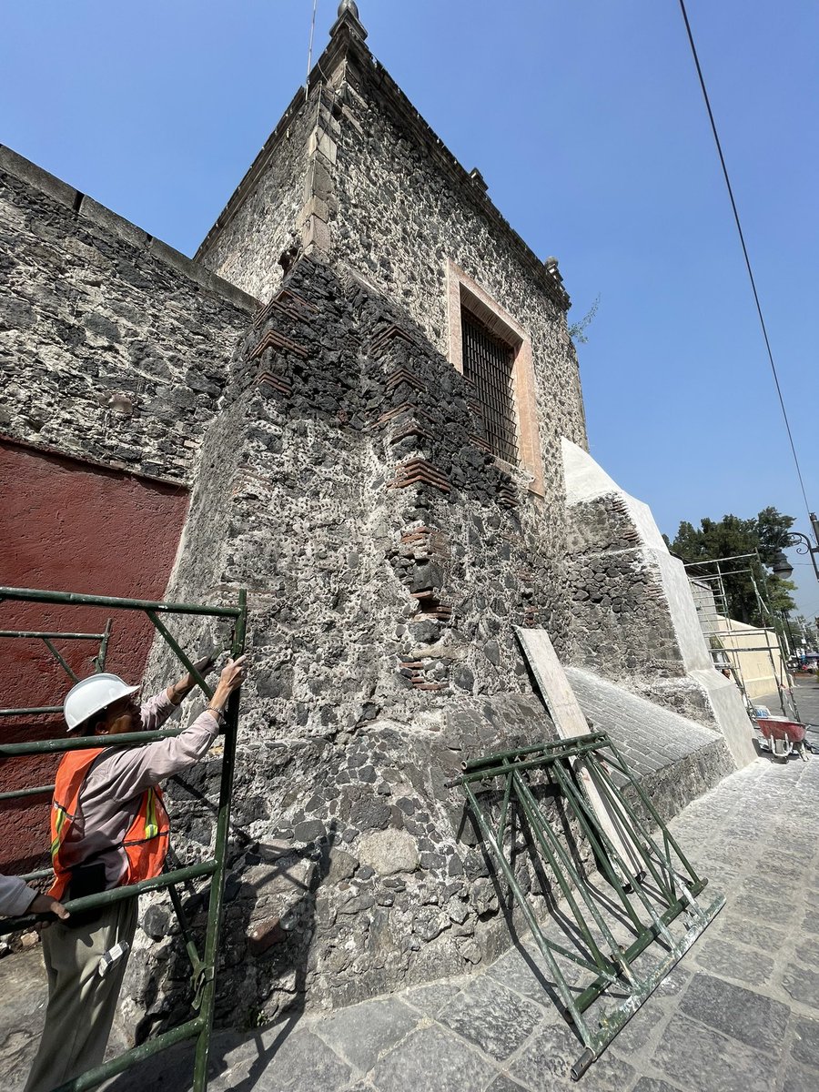 María Balmori tweet media