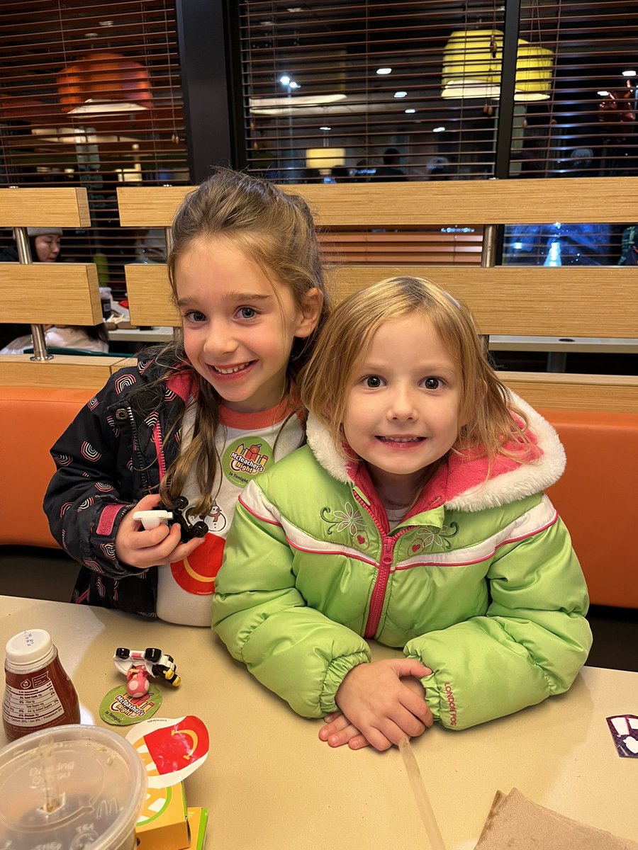 Jenna Stern tweet media