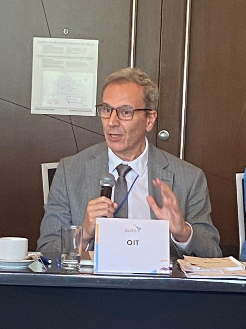 OIT América Central (@oit_amercentral) on Twitter photo X Ronda del #ProcesoDeQuito
Eliel Hasson, Director de <a href="/OIT_AmerCentral/">OIT América Central</a> reiteró el compromiso de avanzar en la actualización de la estrategia de integración socioeconómica y la creación del mecanismo regional para el reconocimiento de la certificación de competencias laborales. X Ronda del #ProcesoDeQuito
Eliel Hasson, Director de <a href="/OIT_AmerCentral/">OIT América Central</a> reiteró el compromiso de avanzar en la actualización de la estrategia de integración socioeconómica y la creación del mecanismo regional para el reconocimiento de la certificación de competencias laborales.