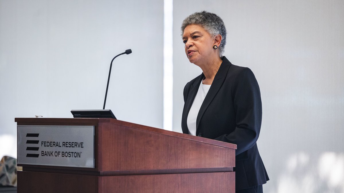 BostonFed's tweet photo. Economists and financial experts explored how advancements in tech could impact the future of financial services at the Boston Fed’s 68th Economic Research Conference, held on Friday and Saturday. Visit https://t.co/jIbfv3aHdp for a full event recap. https://t.co/8emIHUoL5K