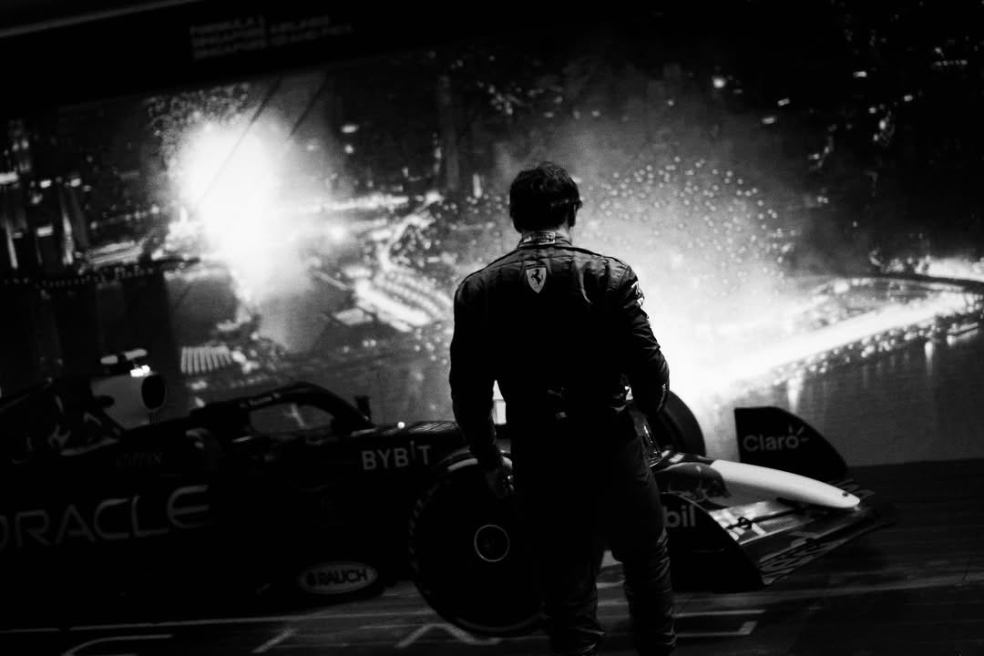 ultrascftly's tweet photo. this is so batman coded. spanish bruce wayne, like mars said https://t.co/QHTheGjaT6