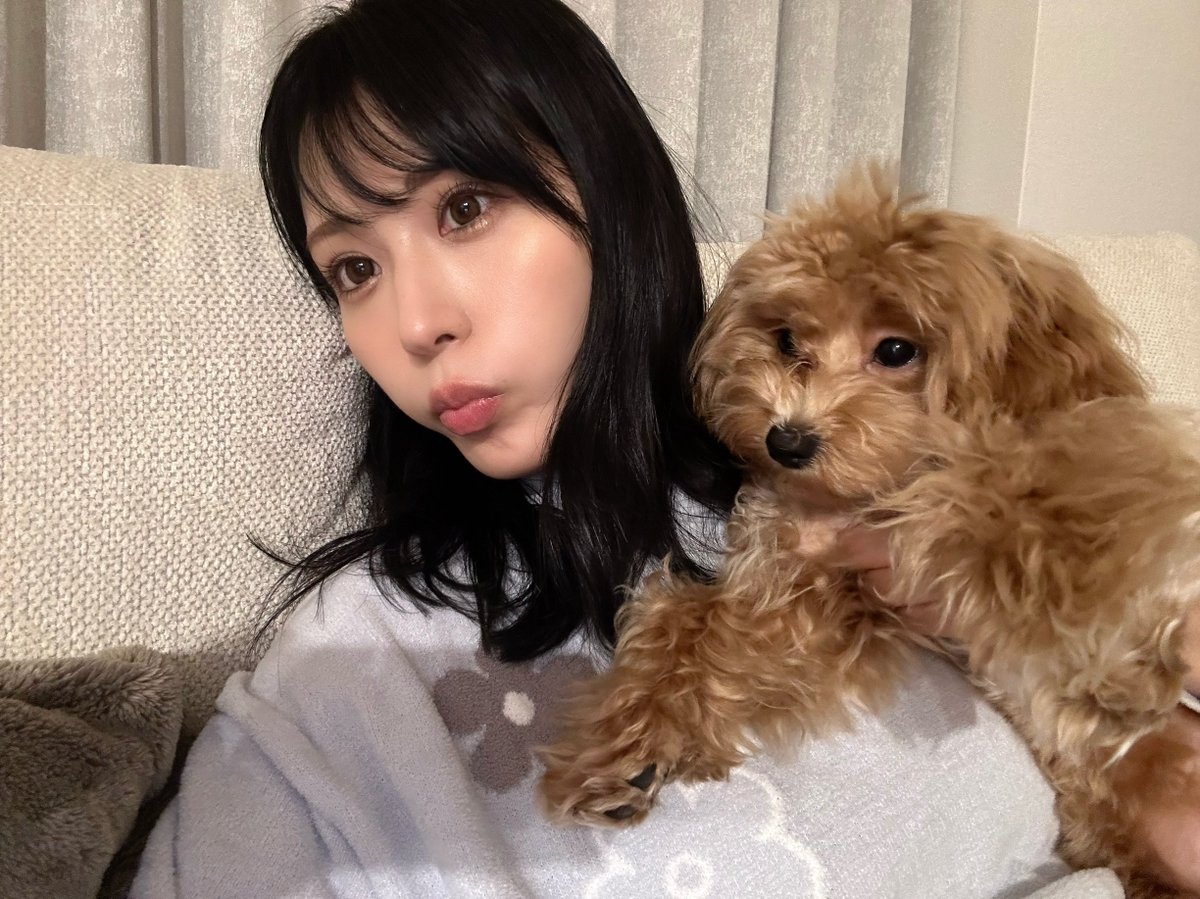 kiho_kanematsu's tweet photo. ライオンの隠れ家とか色々観てたらこんな時間になっちゃったぞ🦁
明日お昼から色々メンテ頑張ります！撮影前なのに腰を守るために今回はあんまりハードに色々出来なくてモヤモヤしちゃうけど撮影が1番大事だもんね🙂‍↕️❤️‍🔥
おやすみなさい⭐ https://t.co/jMVnRabD1l