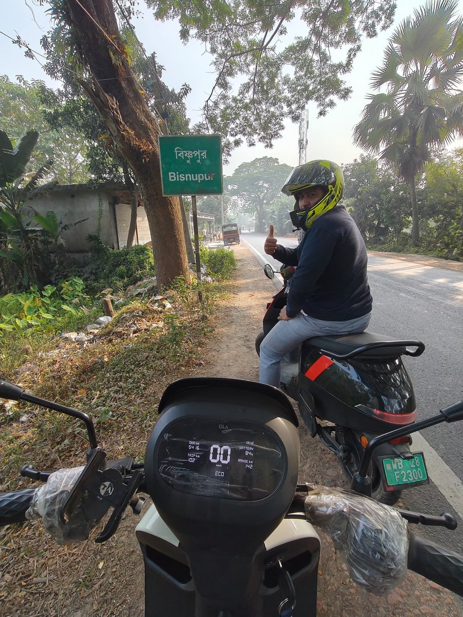 actionmediahere's tweet photo. Today's Journey ✨
119 km covered! 🚀
From Barasat to Basirhat Ola Experience Center for an exciting shoot, followed by a mesmerizing visit to Taki at the India-Bangladesh Border.
Every moment was unforgettable, and today's experience was truly osm!
#OlaElectric #EVRide https://t.co/SYVfzgtS1Q