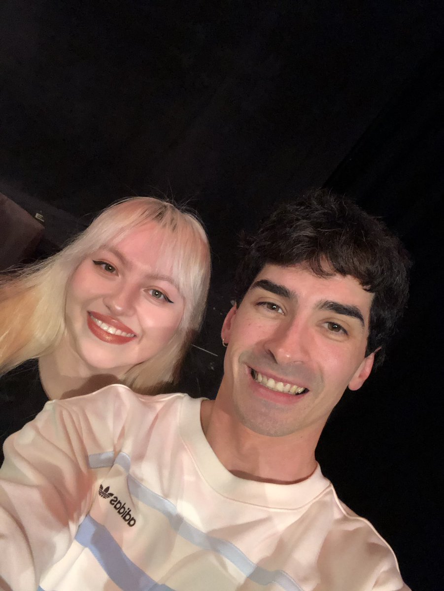 Fer con <a href="/ariadnalambert/">Ary 💘🦋</a> en el conversatorio de México 💗