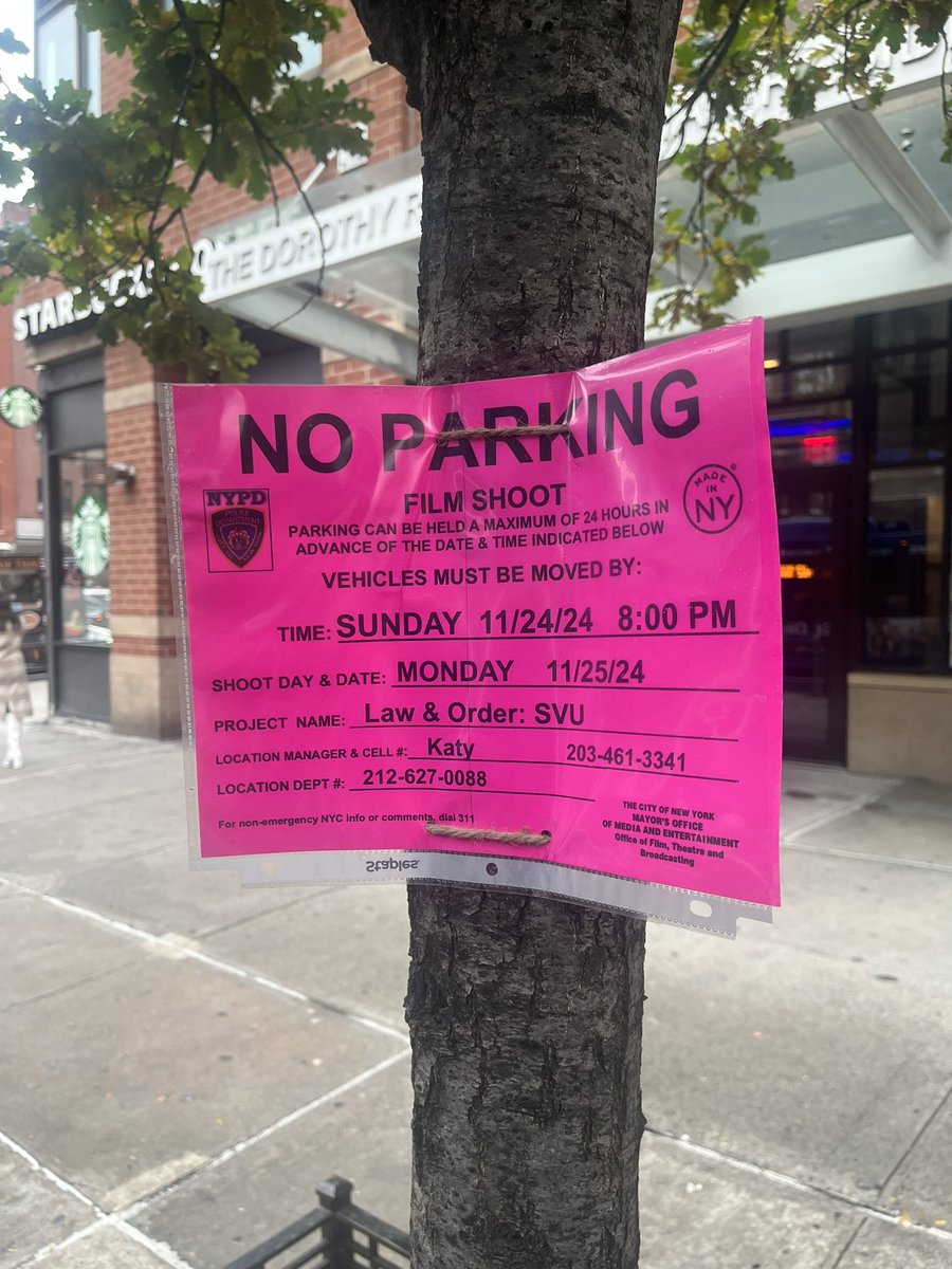 therealJocelynJ's tweet photo. My time has come!! 6 years living in NYC and @lawandordertv SVU is finally filming on my street 🙌🏽 cross your fingers I get to meet Mariska!! https://t.co/e9cWuKWGTH