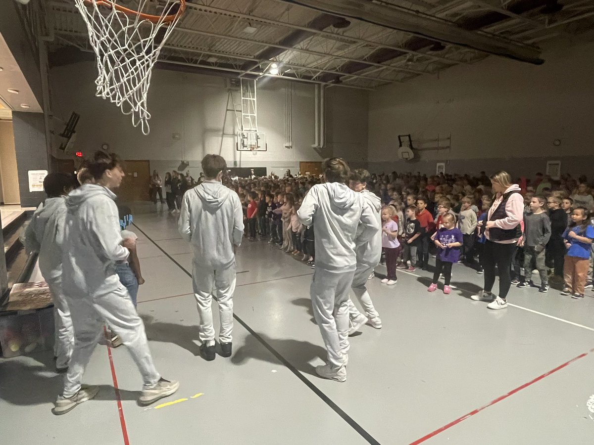 ACHSboyshoops's tweet photo. Great  experience today for our student- athletes at the NE Elementary assembly!!!   Thanks to Kristin Barber, Madison Zirretta and Joel Buck for their hospitality. The students were enthusiastic and respectful. #jaguarway https://t.co/yjYmTv0CM6