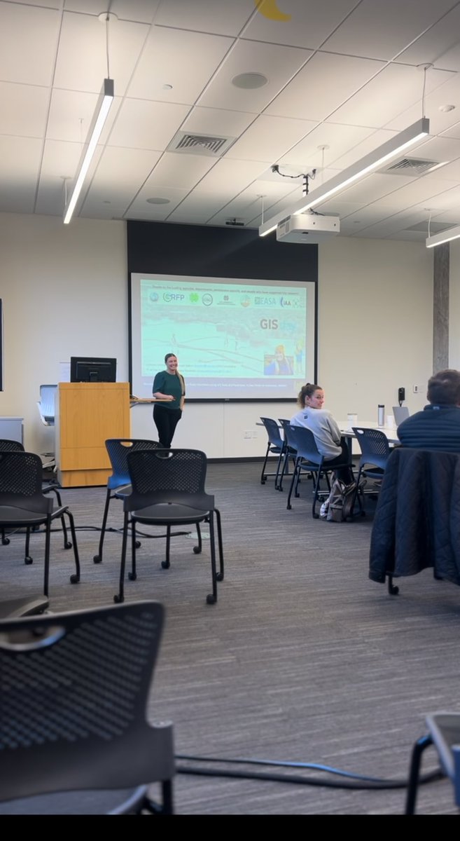 Presented my work at #GISDay2024 hosted by <a href="/NDLibraries/">Hesburgh Libraries</a> and enjoyed a slice of cake afterwards! A wonderful initiative to connect across disciplines, colleges, and bring together graduate students and faculty using GIS tools in their work!