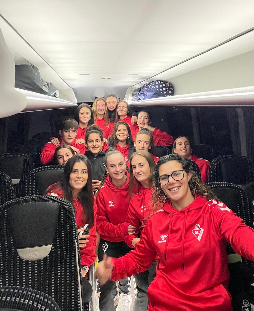 SDEibar's tweet photo. 🚌 ¡𝐃𝐨𝐛𝐥𝐞 𝐜𝐢𝐭𝐚 𝐞𝐧 𝐀𝐥𝐜𝐚𝐥𝐚́ 𝐝𝐞 𝐇𝐞𝐧𝐚𝐫𝐞𝐬! 

🏃‍♀️ Nuestros primer y segundo equipos femeninos se enfrentan este fin de semana al @AtletiFemenino.

🙌 Mañana, turno del B contra el Atlético C.

#EibarFem | #BetiArmaginak ⚔️ https://t.co/JnfsE7zd0I
