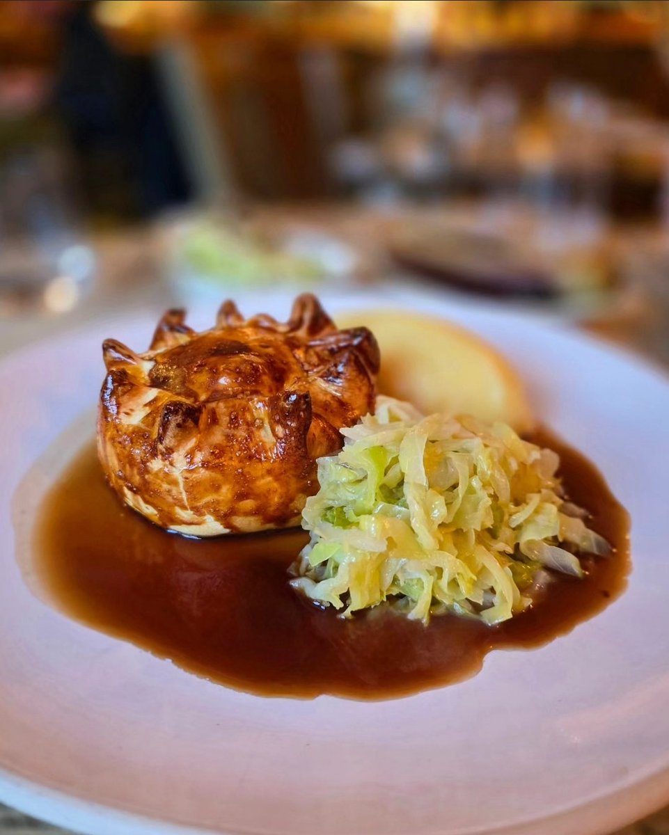 Thom Hetherington tweet media