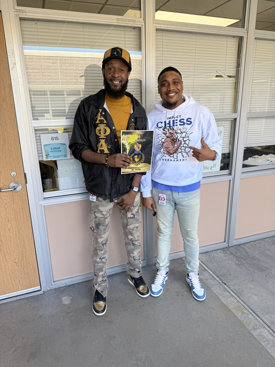 jleemed's tweet photo. It is Retro Week here at Impact! Students and teachers have been able to dress in the decade and today we are playing songs from the decade! Our 70’s champion is Mr. Phillip he guessed the song September by Earth, Wind, and Fire first! Congratulations #ImNextMentality https://t.co/wzvAayDHfF