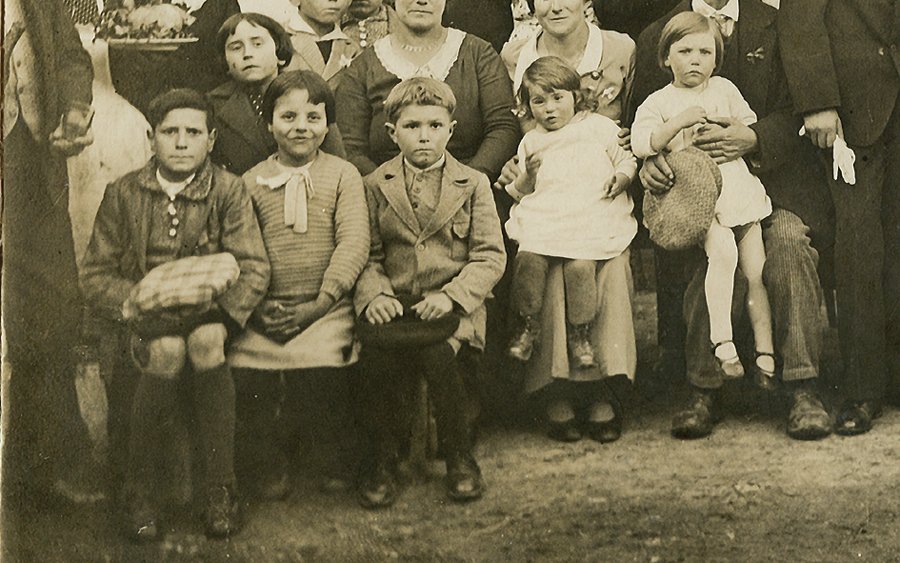 A photo is my father, 𝗚𝗲𝗼𝗿𝗴𝗲𝘀 𝗩𝗶𝗴𝗶𝗲𝗿,  orphaned at a young age. He embraced life with  remarkable resilience. He taught himself to do  everything, even building guitars. He worked for Vigier, voluntarily,  for two decades. The Vigier G.V. model bears his initials.