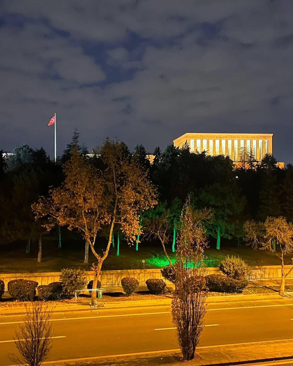 ankarageddo's tweet photo. Bu şehir.. https://t.co/Vi1LykeiK9