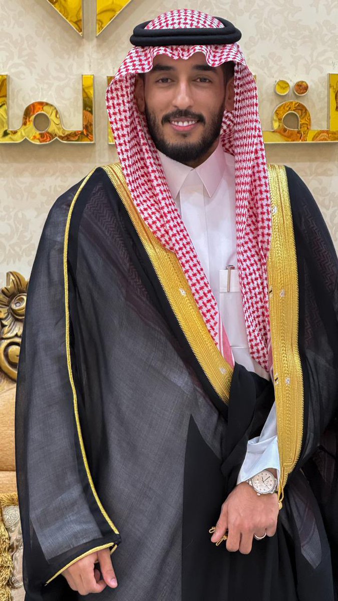 في هذه الليلة
20/ 05/ 1446هـ
احتفلت الأسرة بزواج ابنها الشاب/
محمد بن عبدالله بن معتق المعتق، على كريمة الأستاذ/ مساعد بن عبدالله الطريقي
.
بارك الله لهما وبارك عليهما وجمع بينهما في خير 
#أسرة_آل_معتق