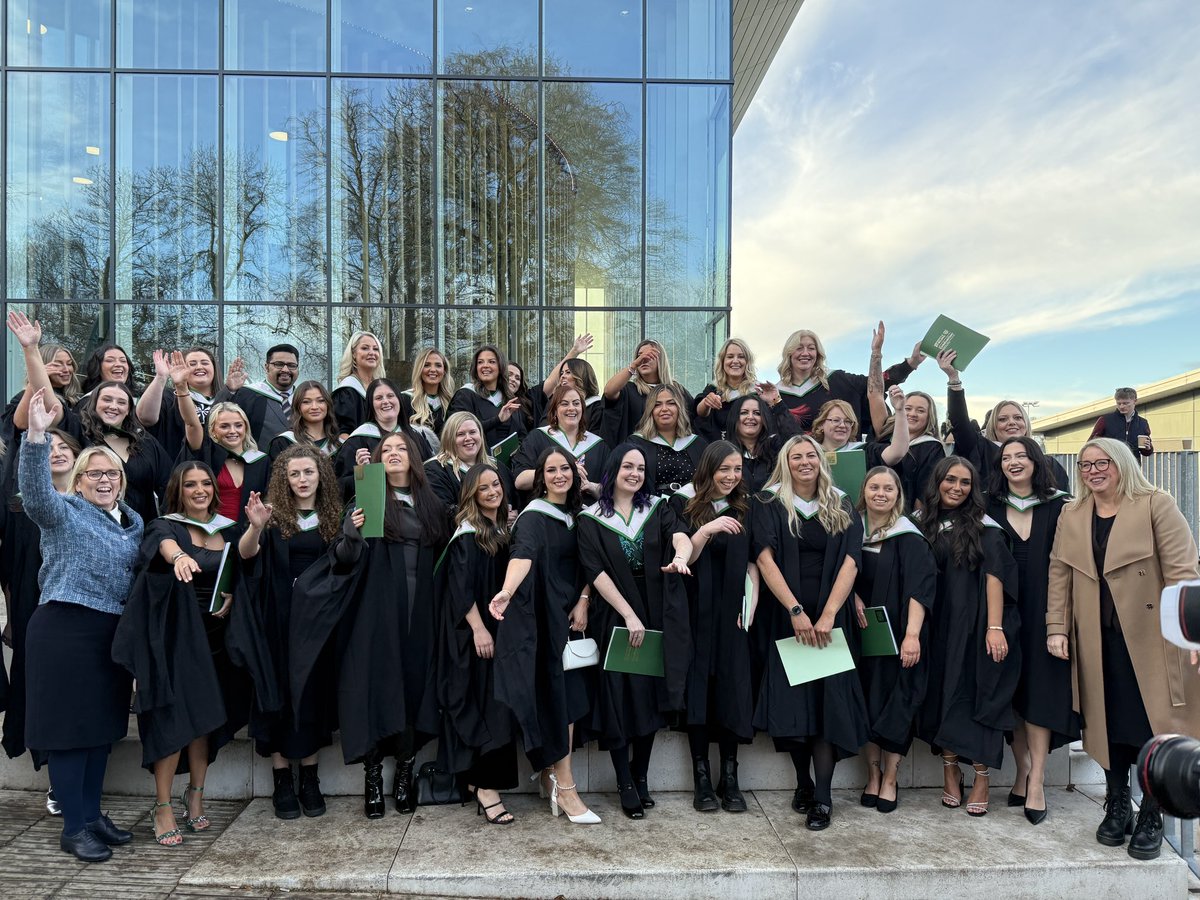 Today we celebrated the achievements of our undergraduate &amp; postgraduate students including some of our staff! ☺️🙌🏼 #graduationday #bethedifference