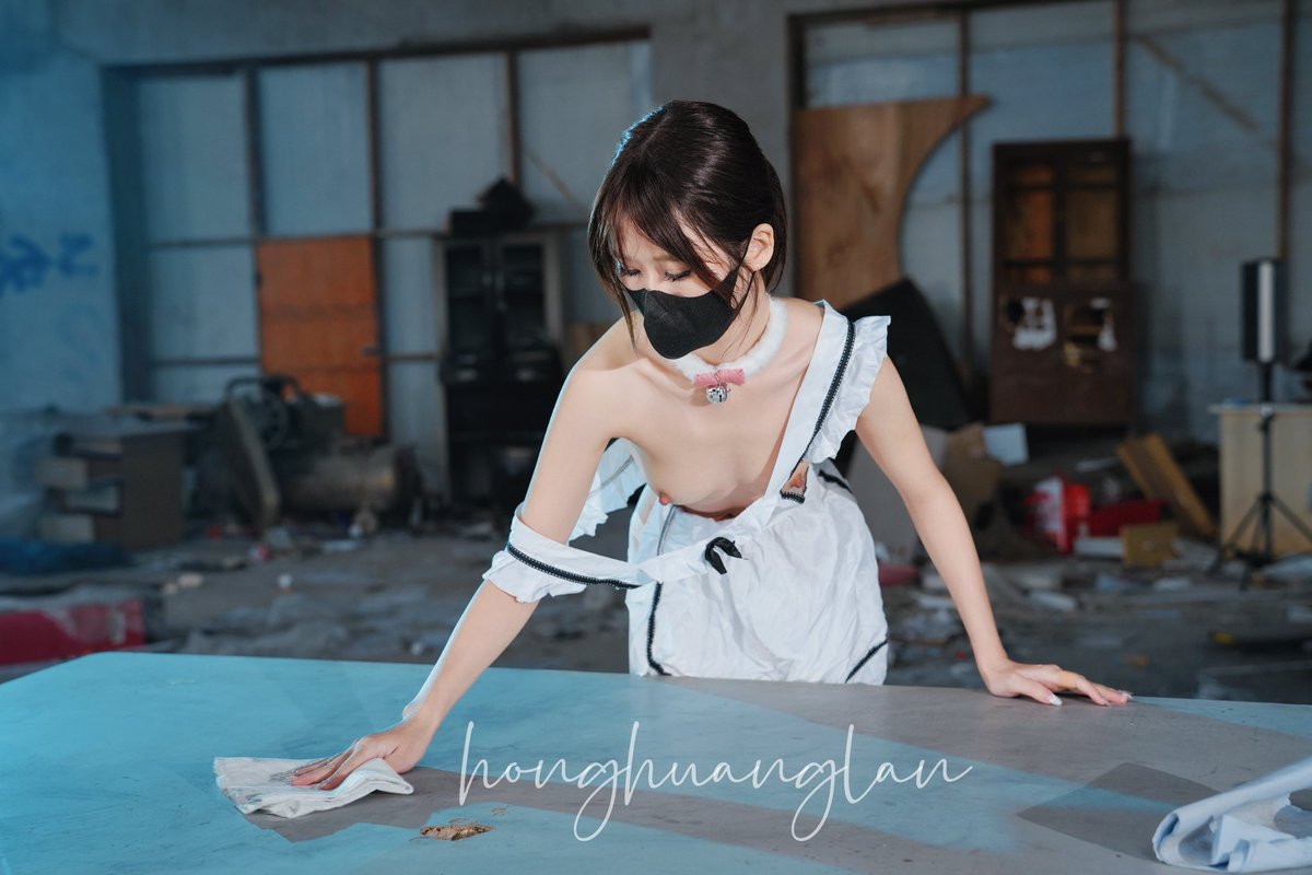 女仆的诱惑！
👩🏻‍🦰：@iiiii00005 
📸：@honghuanglan025 
💌：
@DaFoer_ 
@Daguidiyi 
@Fojiangnice 
@Xiaoxiaofoer https://t.co/2ouns2X2kk