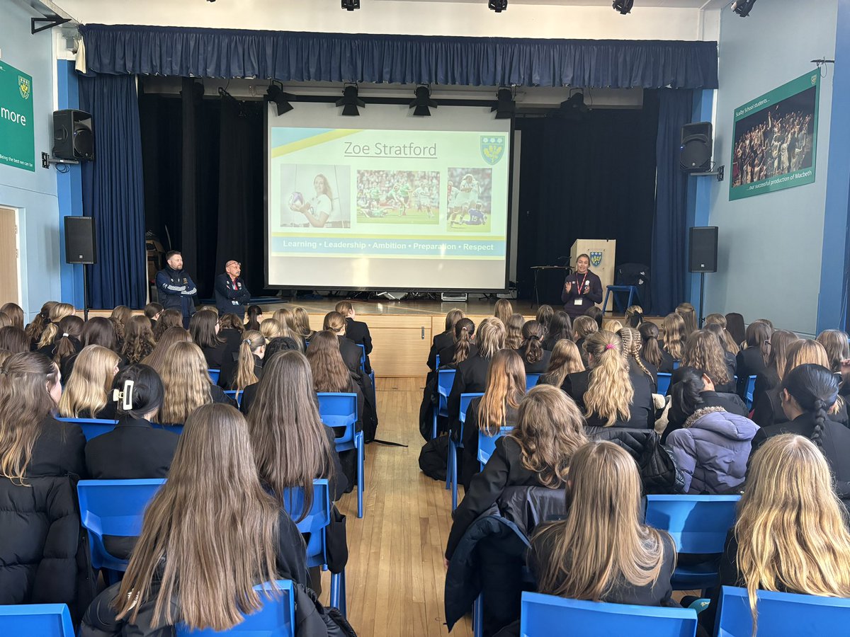 Jordan Philliskirk (@jordbp_14) on Twitter photo Our students were incredibly lucky to meet the AMAZING <a href="/zoealdcroft_/">Zoe Aldcroft</a> today.
Inspiring for our girls to see one of our former <a href="/ScalbySchool/">Scalby School</a> students be crowned World Rugby union Player of the Year, England captain and Red Roses legend!
Roll on the 2025 World Cup! 💪🏻🌹🏴🏉 Our students were incredibly lucky to meet the AMAZING <a href="/zoealdcroft_/">Zoe Aldcroft</a> today.
Inspiring for our girls to see one of our former <a href="/ScalbySchool/">Scalby School</a> students be crowned World Rugby union Player of the Year, England captain and Red Roses legend!
Roll on the 2025 World Cup! 💪🏻🌹🏴🏉