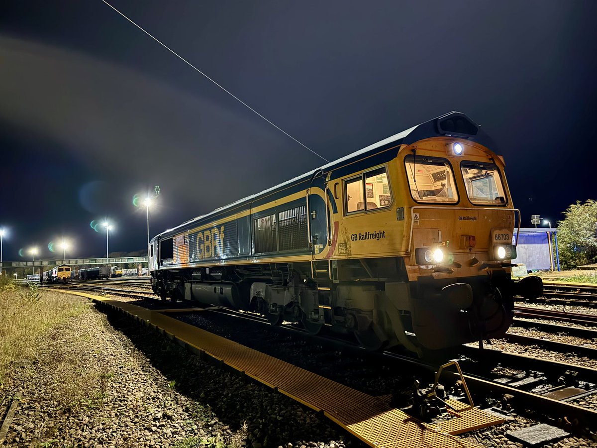 It’s been a nicely varied week this week. Every day a different turn, a light loco move, varied freight turns. Back to RHTT tomorrow, just in time for the adhesion forecast to get a bit punchy. I’ve said it before but I love the variety of this job &amp; how much it challenges me