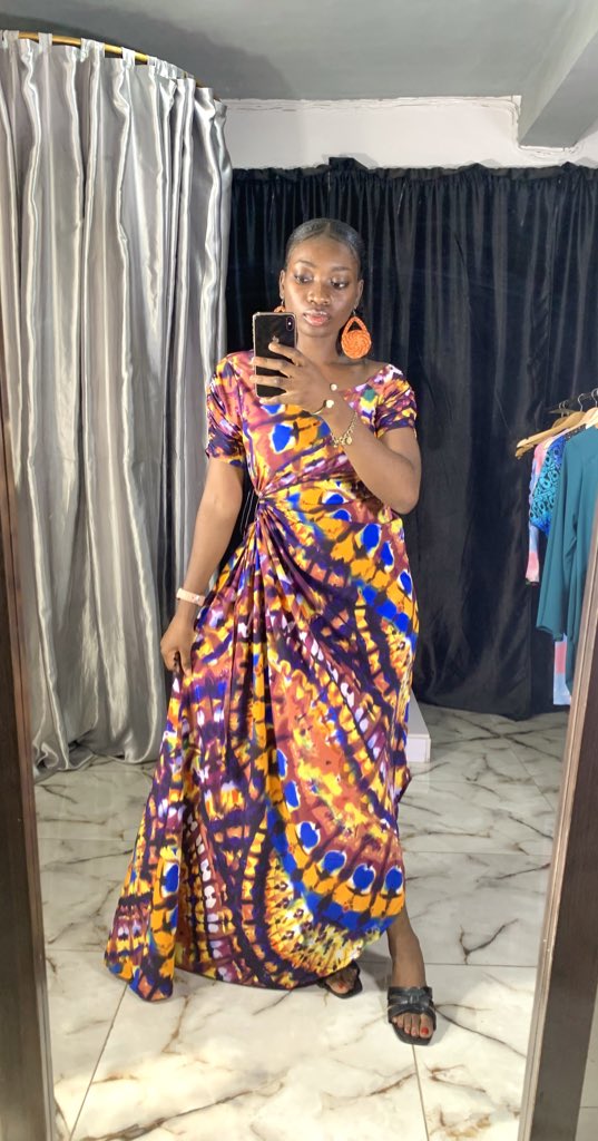 _deboraho_'s tweet photo. Now we have our side ruched dress in 3 different prints.
* pink 
* green 
* orange 

Which is your favorite of all three? 
Let’s have it.

Price : 35,000
Size 16 - 20 (have an additional charge)

Can we sell 50 or more of this? 
Yes or yes✨ https://t.co/j4AZF39j07