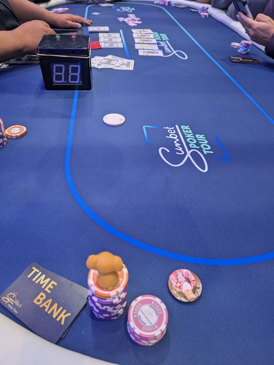 A huge thanks to <a href="/Sunbetpokertour/">SunBet Poker Tour</a> and <a href="/MonsterJamPoker/">MonsterJam Poker</a> for making this happen! <a href="/Lord_Boothby/">Roland Boothby</a> and I are super grateful for the opportunity to travel to Cape Town and host the <a href="/TheHendonMob/">The Hendon Mob</a> Championship. First up, Little Slam!