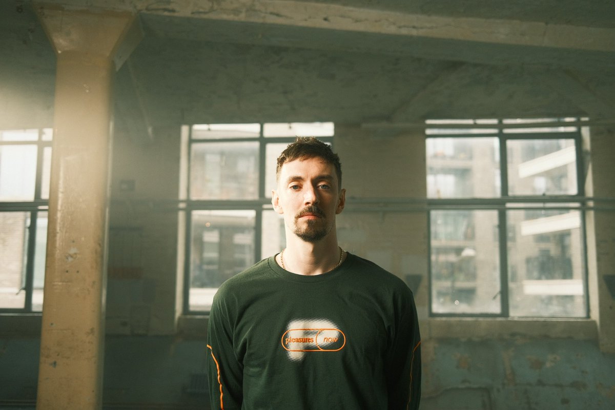 TrashBoatUK's tweet photo. filthy/RIGHTEOUS video shoot BTS 🎥🎥🎥 https://t.co/6VPRTXCCXd