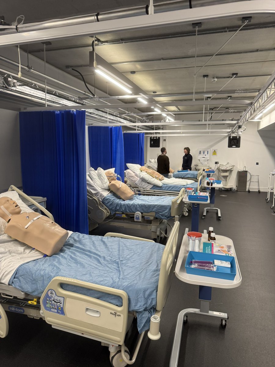 Dr Neil Wilson RN tweet media