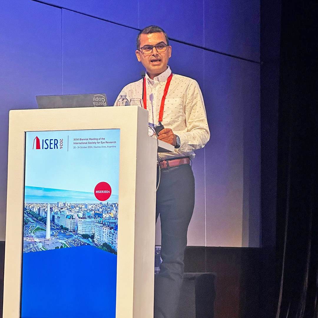 mumedicine's tweet image. Pawan Singh, PhD, assistant professor of Ophthalmology, was a featured speaker in October at XXVI Biennial Meeting of @iserworld in Buenos Aires, Argentina. 👏

His research focuses on ocular infectious disease &amp;amp; neurodegenerative disease.

Way to represent @Mizzou, Dr. Singh❗️