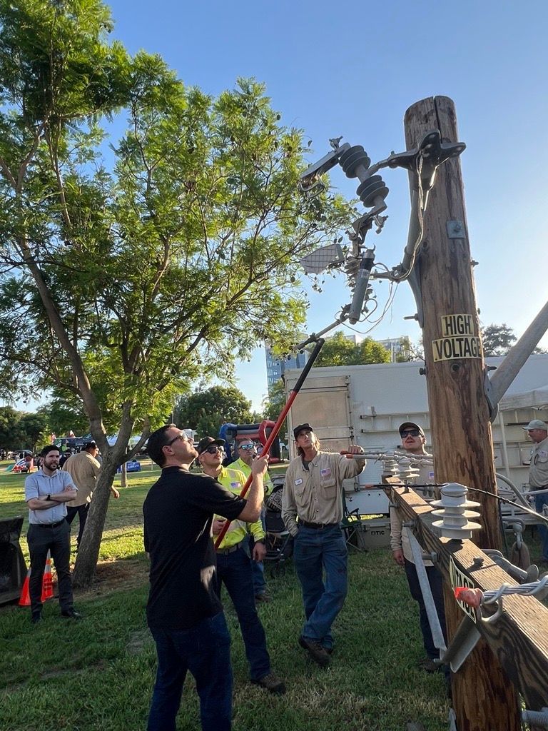 We extend our gratitude to Mayor Nick Schultz for his dedicated service to Burbank and his support of BWP initiatives. Wishing him all the best as he moves on to represent California’s 44th Assembly District in Sacramento! #ThankYou #Burbank #CA44