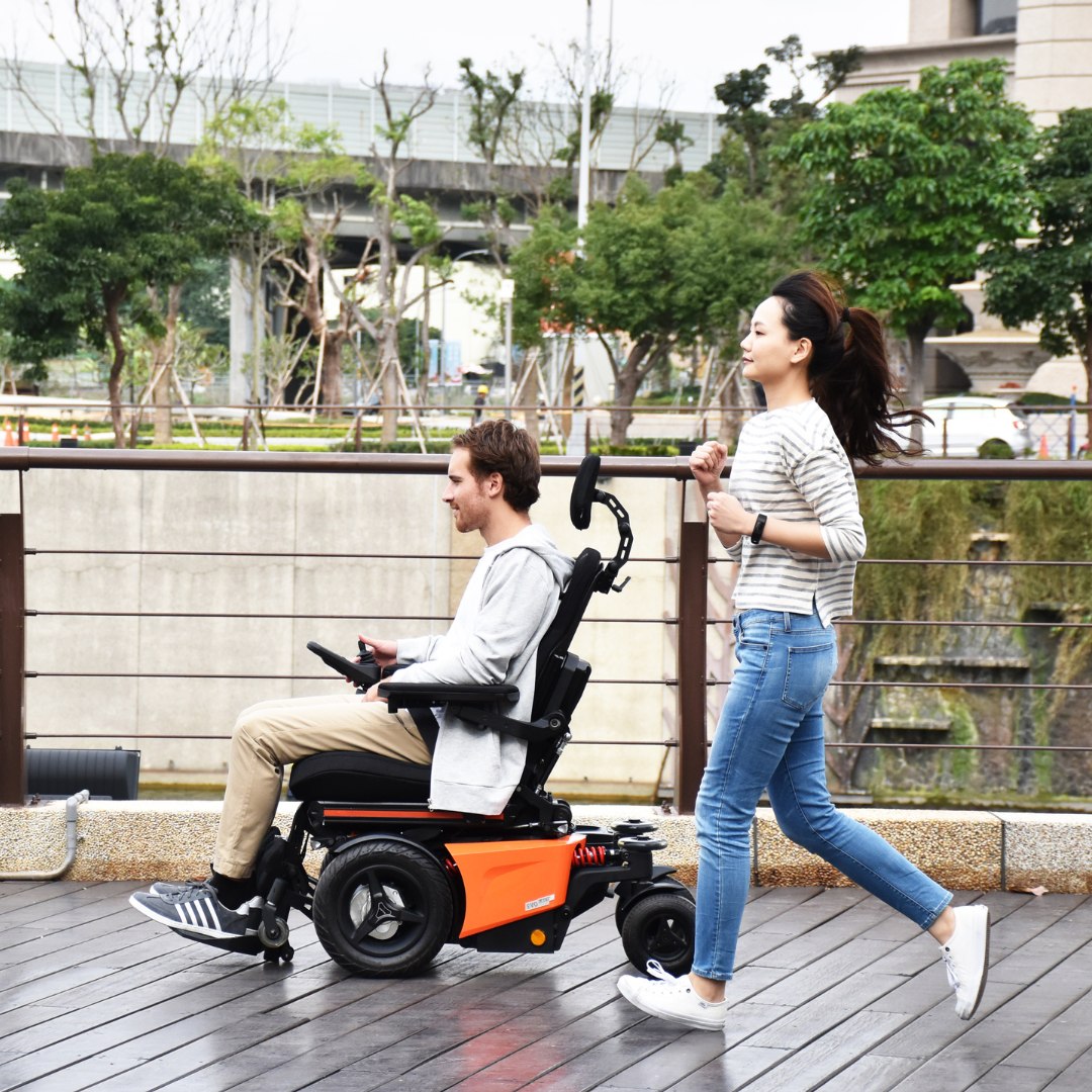 🌟¿Qué es lo que más te gusta de la silla KARMA Evo Lectus? 

¡A nosotros nos encanta todo! 🥰