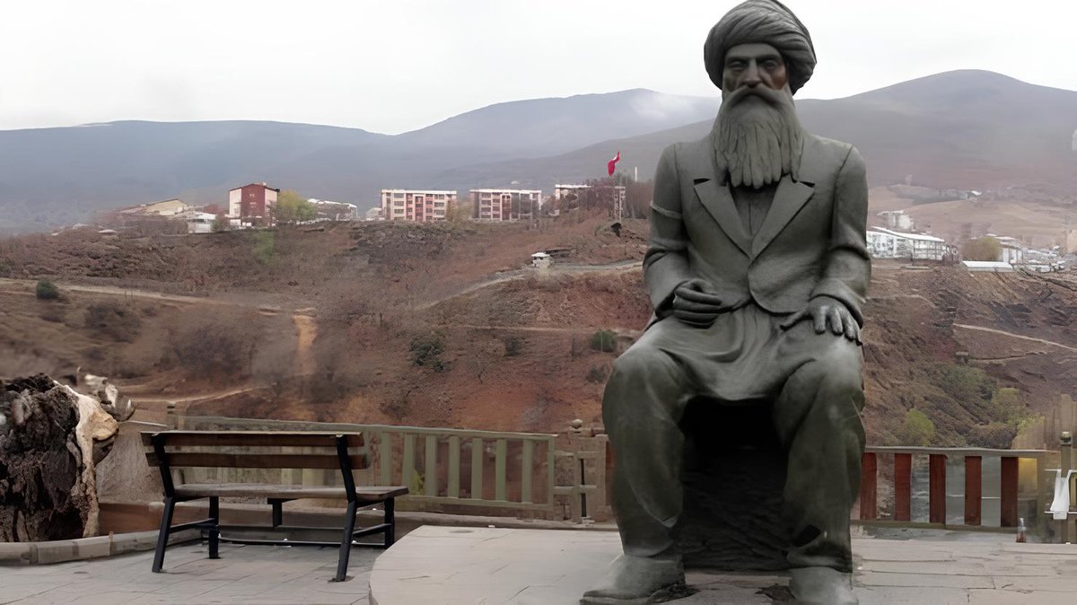 Kayyum atanmışken bunun heykeli kaldırılsın Atatürk'ün heykeli dikilsin! #SeyitRızaHeykeliKaldırılsın