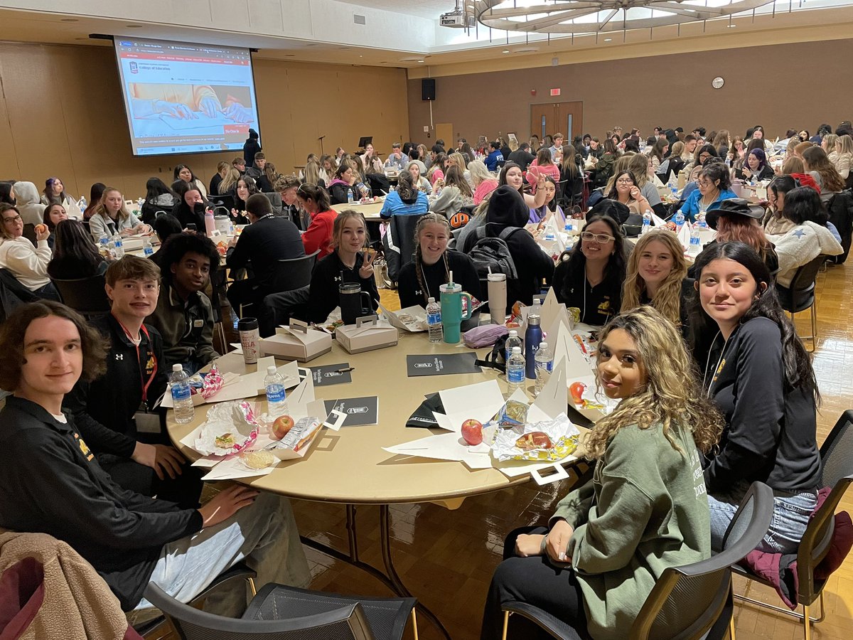 We had an awesome day at NIU for the “Future Teachers Conference.” Thanks to <a href="/NIUCOE/">NIU Education</a> <a href="/VALEES1/">Valley Education</a> for putting this on for our students. The future is bright! #ALAG