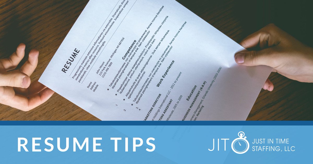 JITStaffingLLC's tweet photo. 📄 Want to make sure your resume catches the eye of hiring managers? Here are Just In Time Staffing's 2 essential tips for job seekers:
🔵 Customize your resume 
🔵 Showcase your experience using strong action verbs like "led," "created," and "resolved." https://t.co/bpaHyjuqwY