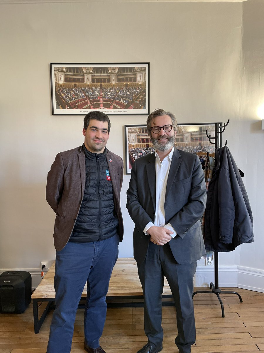 EmmanuelCapus's tweet image. Cet après-midi j’ai rencontré @MaximeTurc, Délégué général de l’@uimm49, pour discuter des enjeux du PLF25 dans le domaine de l’industrie. Les questions du Crédit d’Impôt Recherche et de l’apprentissage étaient notamment au cœur de nos échanges.