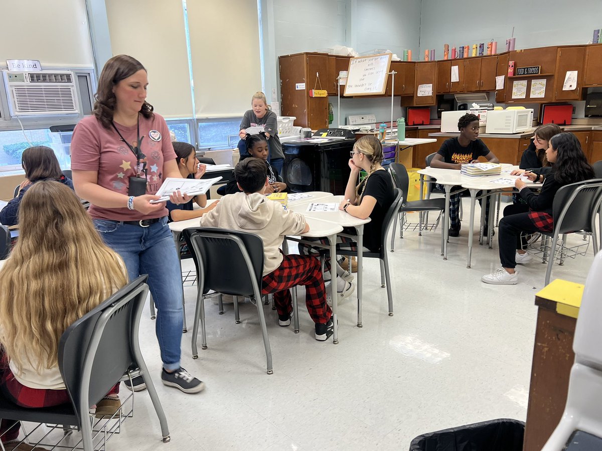 Nicole Jones tweet media