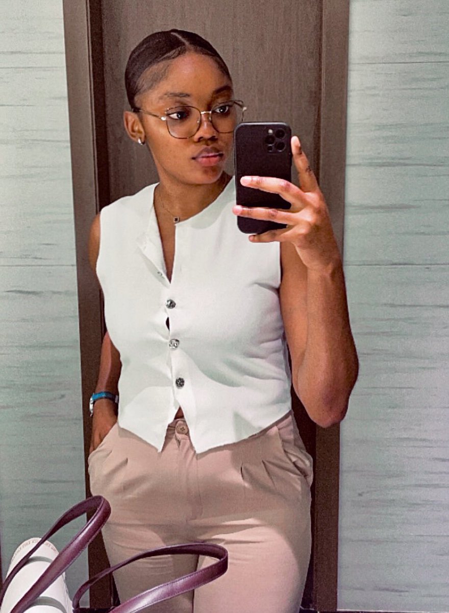 Peace Of Mind🍃 tweet media